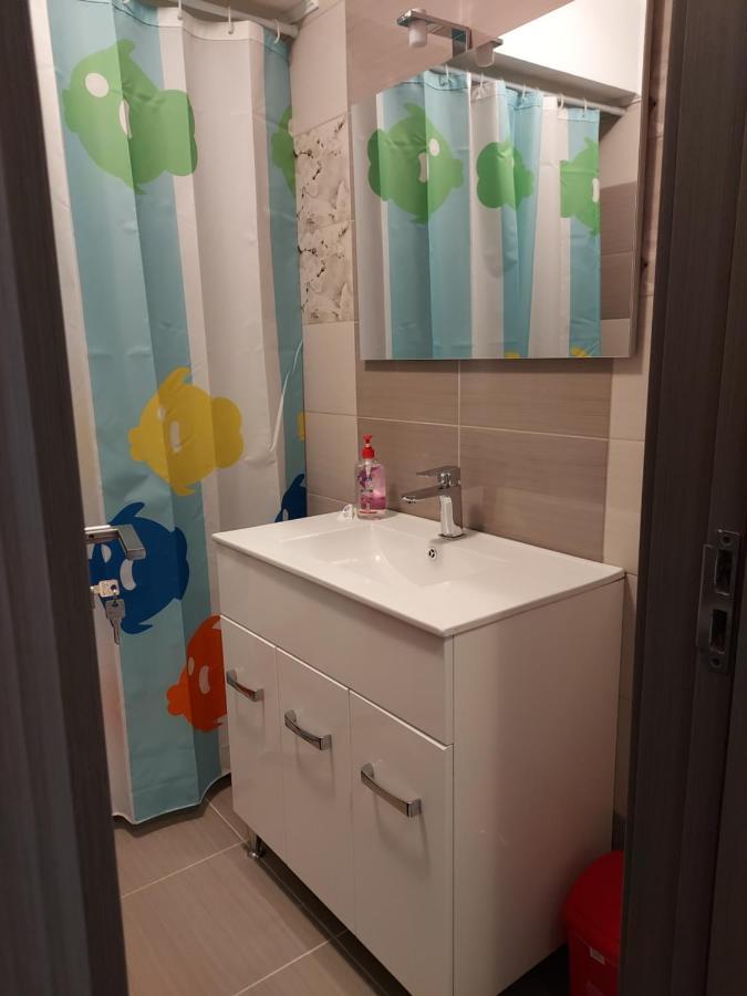 Appartement BYA Luxury à Valea Lupului  Extérieur photo
