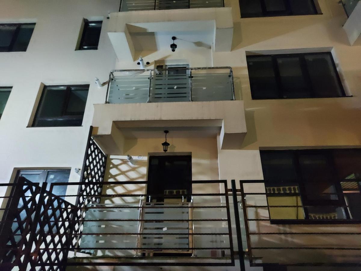 Appartement BYA Luxury à Valea Lupului  Extérieur photo